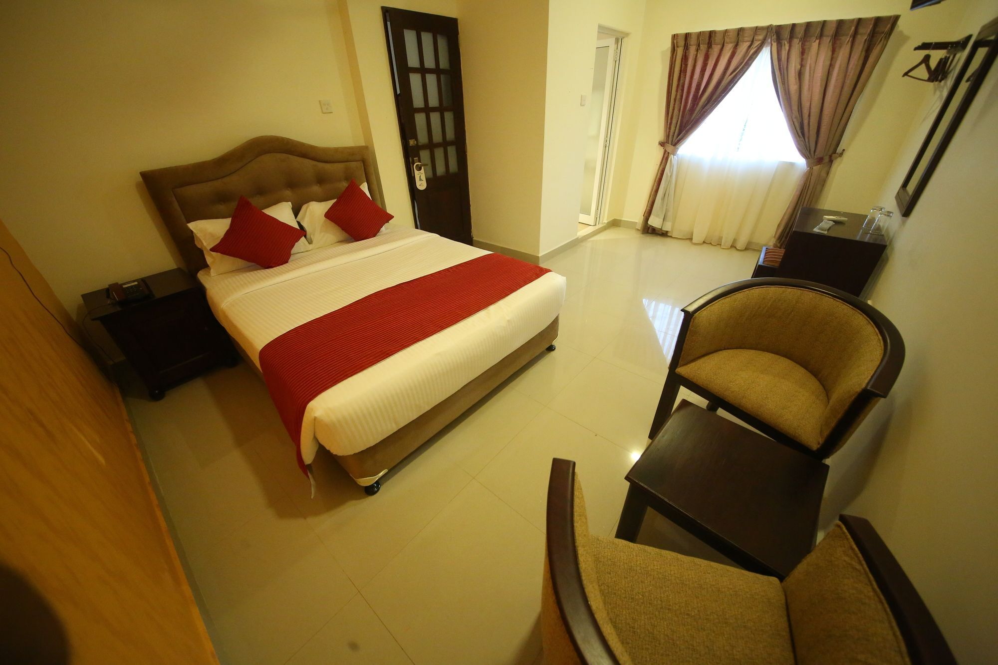 Hotel Sunhill Mount Lavinia Dehiwala-Mount Lavinia Exterior photo